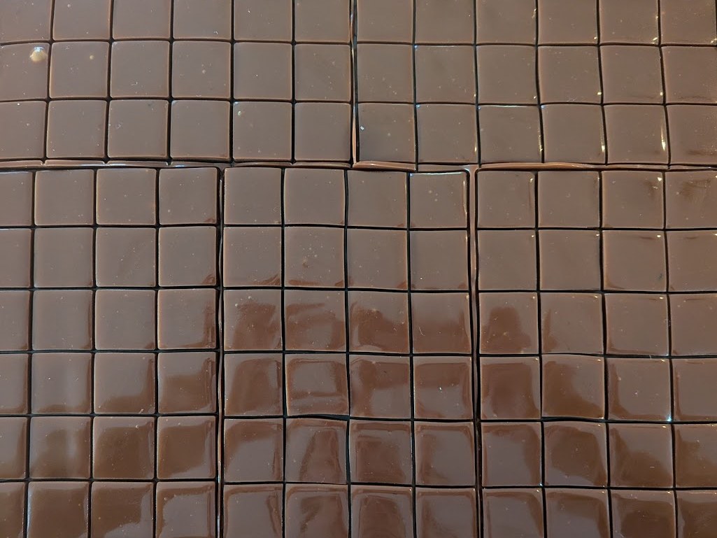 Caramels moulés individuellement en grille